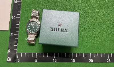 PDB High Quality Fashion Watch-01 — Accessories — photo 1