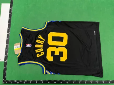 Fashionable and Classic Basketball Uniforms 01 — T-shirts — photo 2