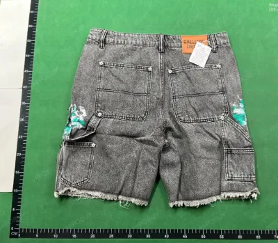 SP-1-Paint-Splashing Style Graffiti Slightly Flared Stitching Ripped Leisure Loose Jeans Long Pants WhatsApp 86 15059946155 — Pants — photo 2