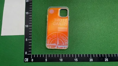 Fashion Trend Phone Case 04 — Accessories — photo 2