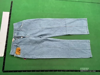 YSP -- the Original Popular C0r Jeans/Shorts 1:1 Quality — Pants — photo 1